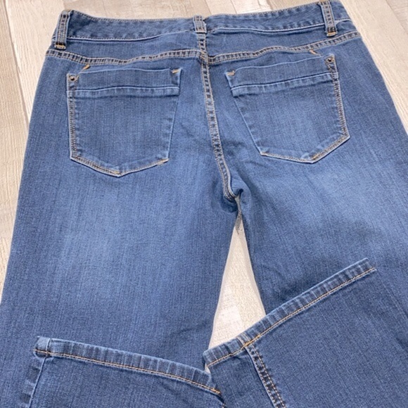 Mossimo jeans curvy fit bootcut size 8R - Picture 6 of 6
